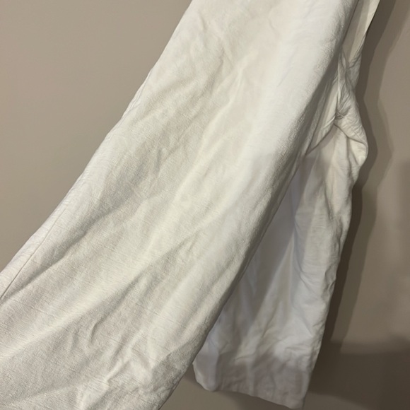 Macy’s City studio two piece halter top and pants set - Picture 6 of 6